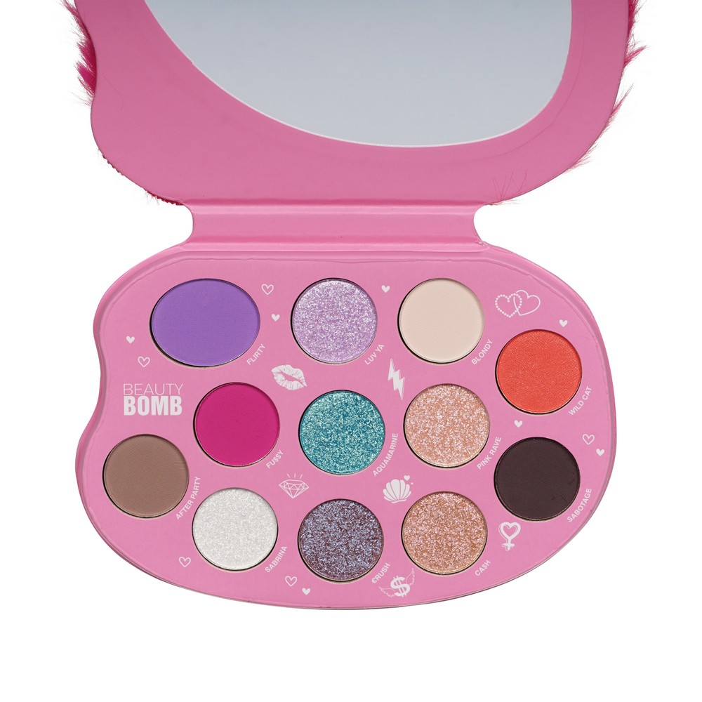 Beauty Bomb для век тени Bubblegum witch 01 12 оттенков 1ШТ