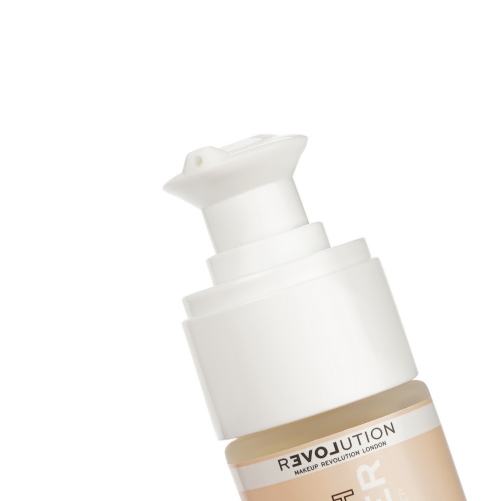 праймер high glass face primer moonbeam 01, nyx. основа под макияж. Nyx professional makeup high glass illuminating powder. праймер для шрамов на лице. праймер от эйвон.